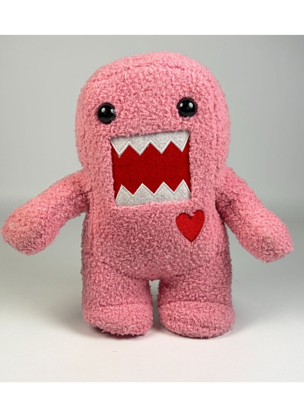 Domo Kun Pink Fuzzy Monster Plush Toy Red Heart 2011 Limited Edition 10"